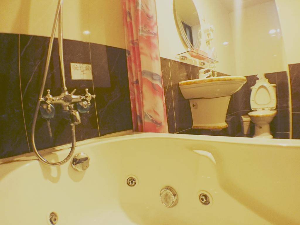 קילונג Fu Chia Hotel חדר תמונה